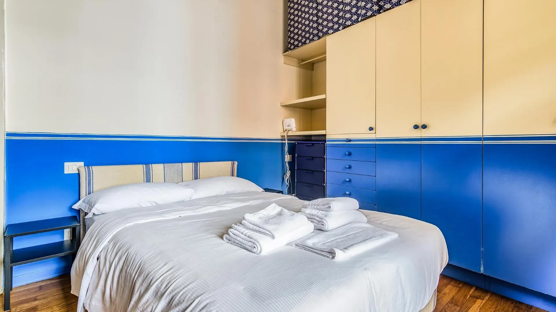 Appartamento In Brera Milano Via San Marco- 5Pax Apartment Milan